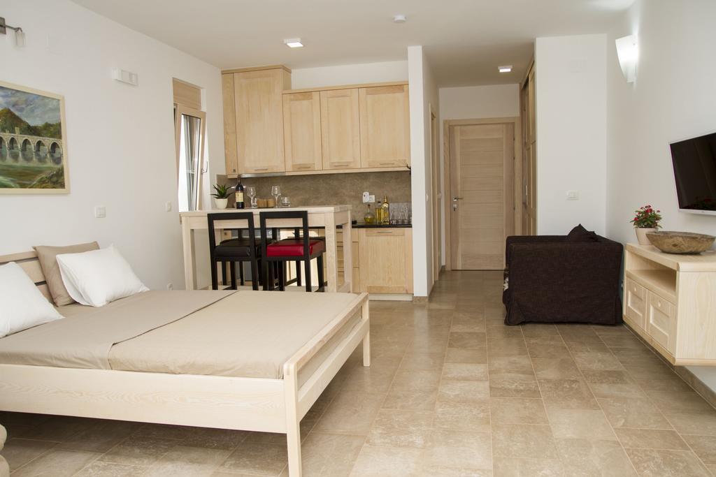 Apartments Brezanin Sutomore Luaran gambar
