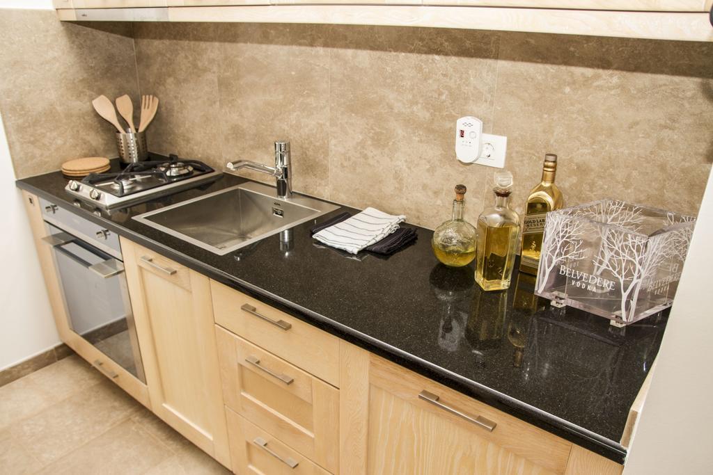 Apartments Brezanin Sutomore Luaran gambar
