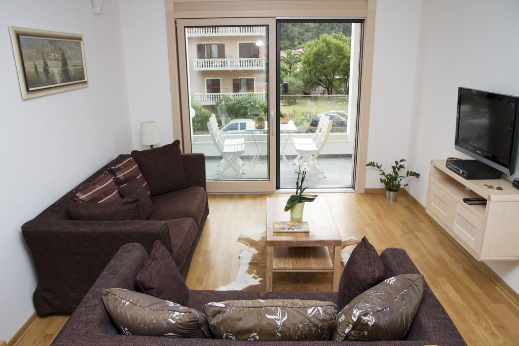 Apartments Brezanin Sutomore Luaran gambar
